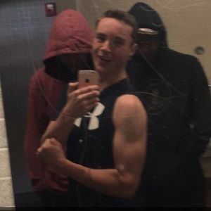 Meet your Posher, Blake